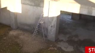 Primele imagini de la fața locului de unde fata de 16 ani a fost violată și chinuită