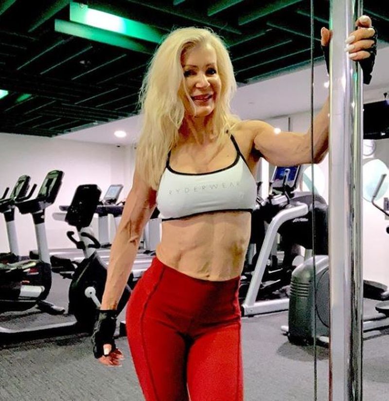 Cea mai sexy bunică din lume: „Am avut relații doar cu parteneri mai mici!"