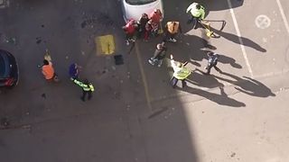 Bătaie cu coase și băte &icirc;n fața Serviciului de Medicină Legală din Constața