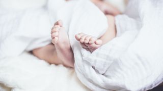 Cazul fetei care a murit la o lună după ce a născut. Cauza decesului este una șocantă