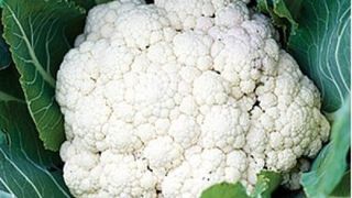 Rețetă colorată de murături. Combinație nemaipomenită: Conopidă cu broccoli și morcovi &icirc;n oțet