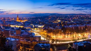 Sfatul unui bucureștean pentru clujeni: „Să veniţi în Centrul Vechi să învăţaţi cum se face comerţ, provincialilor”