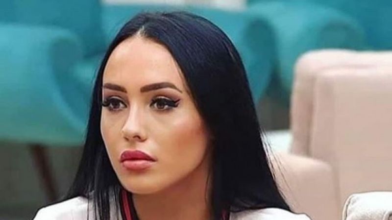 Atacuri dure între Ella de la Puterea Dragostei și Mariana: „Mariana a fost stripteoză la Cluj!"