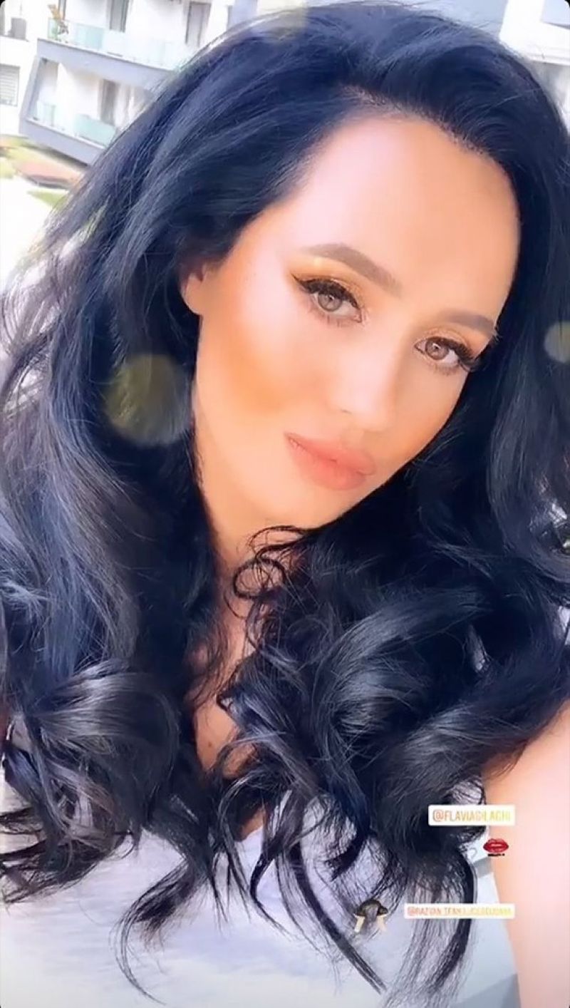 Atacuri dure între Ella de la Puterea Dragostei și Mariana: „Mariana a fost stripteoză la Cluj!"