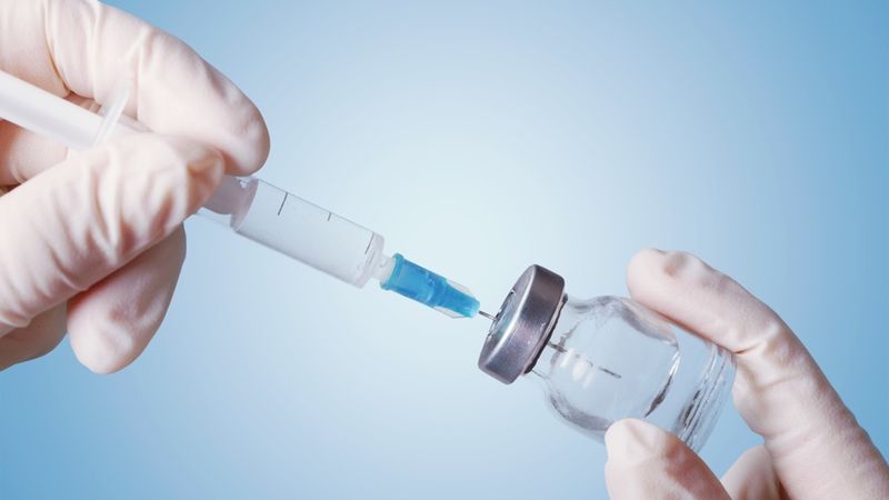 Vaccinul antigripal o necesitate pentru tine și pentru copilul tău. Află totul despre vaccinare