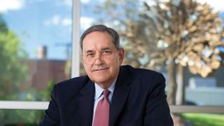 Francis Delmonico, fost profesor la Harvard: ”Trei-patru medici nu pot cădea de acord să comită, împreună, o crimă!”