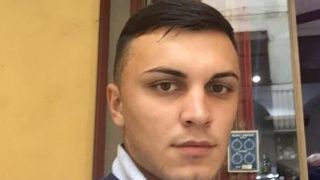 Rom&acirc;n din Italia, &icirc;n v&acirc;rstă de 23 de ani, mort &icirc;ntr-un accident. Șoferul mașinii consumase băuturi alcoolice