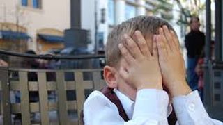 Un copil din Cluj a spus, la grădiniță, cum tatăl lui a tranșat un om și l-a aruncat la câini. Părinții lui au fost condamnați