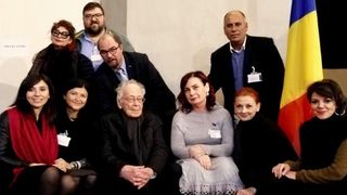 Filozoful Mihai Şora, mesaj pentru rom&acirc;ni: Mergeţi la vot, dragi prieteni! Altminteri ne vor scoate şi din matematică, nu doar din Europa