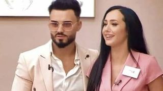 Jador și Ella de la &bdquo;Puterea Dragostei&rdquo; bătaie parte &icirc;n parte. Concurentul a imobilizat-o