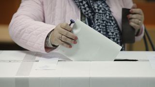 Alegeri Prezidențiale 2019. Campanie electorală continuă &icirc;n timpul VOTULUI pentru turul 2