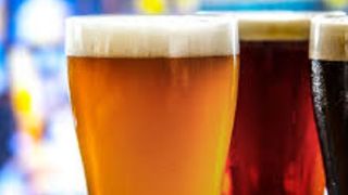 Consumul de bere pe stadioane va deveni o normalitate în România