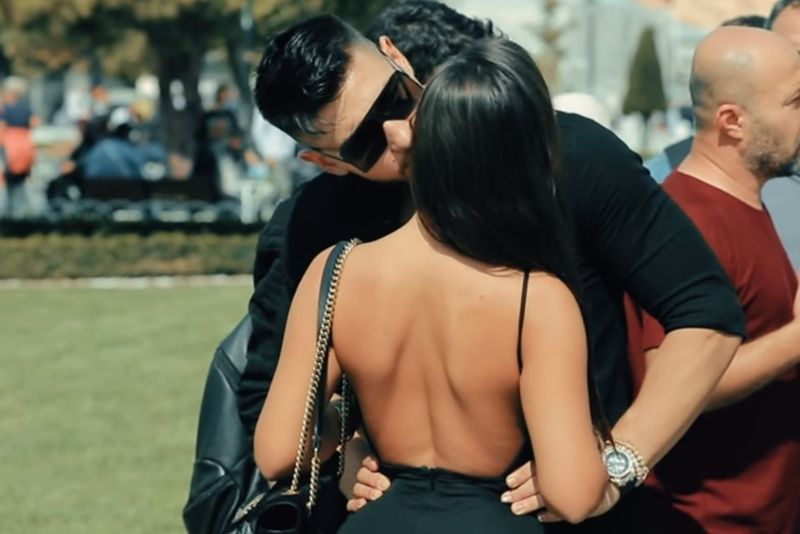 Andra de la Puterea Dragostei și Bogdan Mocanu așa cum nu i-ați mai văzut niciodată. Vezi unde au fost surprinși concurenții emisiunii