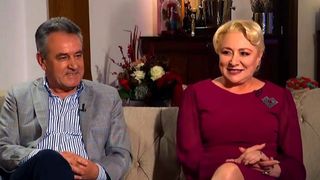 Viorica Dăncilă așa cum nu a mai fost văzută niciodată, declarații uluitoare despre fiul ei: „Pe fiul nostru, Victor, l-am luat din spital când avea doar 5 zile”