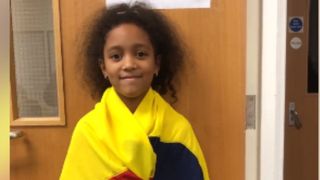 Alegeri prezidențiale 2019 - poezia emoționantă rostită de o fetiță &icirc;n secția de votare