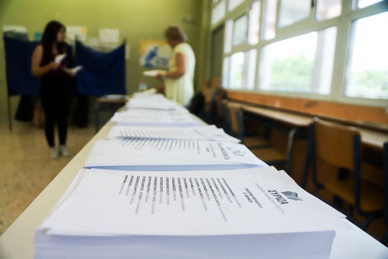 Alegeri prezidențiale 2019 - incidente la vot: un bărbat s-a ales cu dosar penal