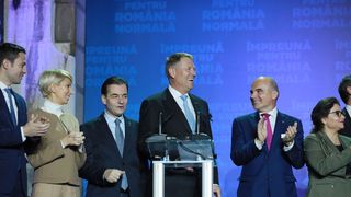 Alegerile prezidențiale 2019, turul 2! Transformarea lui Klaus Iohannis! Cum arăta actualul președinte al României la urne în urmă cu cinci ani, atunci când se lupta cu Victor Ponta pentru șefia statului   
