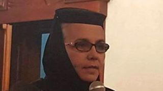 O fostă mare vedetă TV s-a călugărit. O mai recunoști pe Maica Theodora?