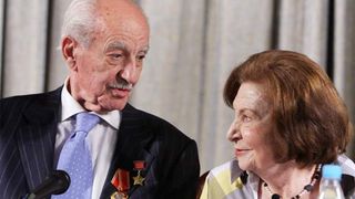 A murit spioana care a stopat asasinarea lui Stalin, Churchill şi Roosevelt de către naziști