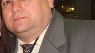 Ce s-a întâmplat cu directorul care i-a făcut ”cerşetori, hoţi şi curve” pe românii din Diaspora