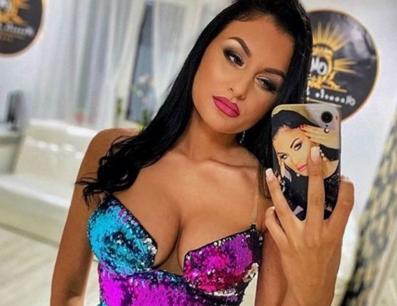 Gesturi incredibile făcute de Manuela de la „Puterea Dragostei”. A încercat să-l dezbrace pe Cătălin, dar i-a pleznit fusta