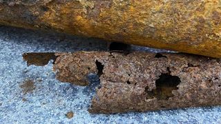 Întrunire de urgență la RADET! "Așa ceva nu am pomenit. Cu țevi ruginite pe scenă"