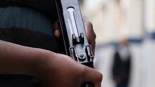 Poliţia Metropolitană tratează incidentul de la Podul Londrei ”ca şi cum ar avea legătură cu terorismul”