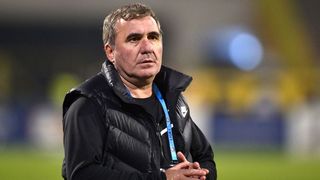 Gică Hagi: &bdquo;Ca tată sunt exigent! Nu fac cadouri soției&rdquo;