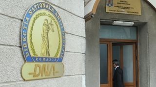 Ministerul Justiţiei a lansat procedura de selecţie a procurorului general şi a procurorilor şefi de la DIICOT şi DNA; candidaturile se depun p&acirc;nă &icirc;n 23 decembrie