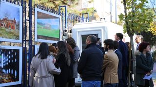 Ambasada Rom&acirc;niei &icirc;n Republica Turcia a inaugurat expoziția de fotografie &rdquo;Rom&acirc;nia Mea&rdquo; cu ocazia celebrării Zilei Naționale a Rom&acirc;niei la Ankara
