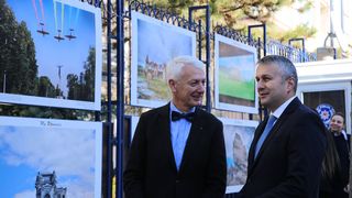 Ambasada Rom&acirc;niei &icirc;n Republica Turcia a inaugurat expoziția de fotografie &rdquo;Rom&acirc;nia Mea&rdquo; cu ocazia celebrării Zilei Naționale a Rom&acirc;niei la Ankara