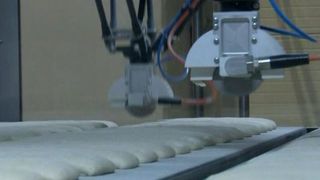 VIDEO | Roboții care frământă pâine artizanală au luat locul brutarilor