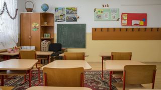 Dezastrul din sistemul educațional din Rom&acirc;nia. Procentul de analfabetism funcţional este de 44%. Explicaţiile Ministerului Educaţiei