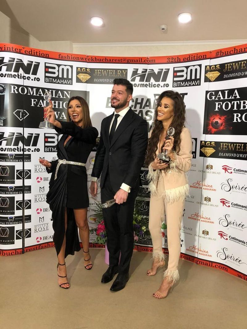 Kanal D, premiat asearâ la Gala Romanian Fashion Awards 2019. Ilinca Vandici, Victor Slav și Ana-Maria Barnoschi au urcat pe scenă pentru a ridica distincții importante