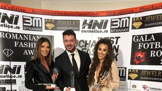 Kanal D, premiat aseară la Gala Romanian Fashion Awards 2019. Ilinca Vandici, Victor Slav și Ana-Maria Barnoschi au urcat pe scenă pentru a ridica distincții importante