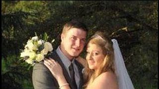 O t&acirc;nără a crezut că va trăi cea mai frumoasă poveste de dragoste c&acirc;nd s-a măritat, &icirc;nsă a sf&acirc;rșit crunt. Călău i-a fost chiar partenerul de viață...