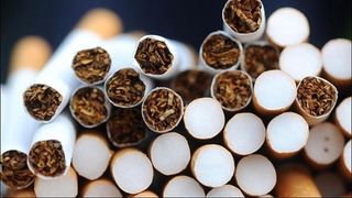 Constanţa: 14 persoane au fost reţinute pentru contrabandă cu ţigări. Poliţiştii au făcut 65 de percheziţii în acest caz