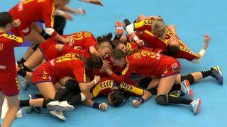 Victorie URIAȘĂ a naționalei Rom&acirc;niei la mondialul de handbal! Am &icirc;nvins Ungaria &icirc;n ultima secundă și mergem mai departe