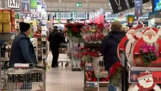 VIDEO Luna decembrie, luna celor șapte hopuri financiare. Cum să trecem cu bine peste cheltuielile sărbătorilor