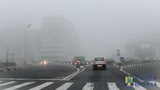 Cod galben de ceaţă &icirc;n nouă judeţe, &icirc;n următoarele ore. Centrul Infotrafic anunţă că circulaţia se desfăşoară cu dificultate