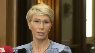 Raluca Turcan: PSD a practicat tehnica terenului p&acirc;rjolit. &Icirc;n fiecare minister erau găuri de miliarde de lei