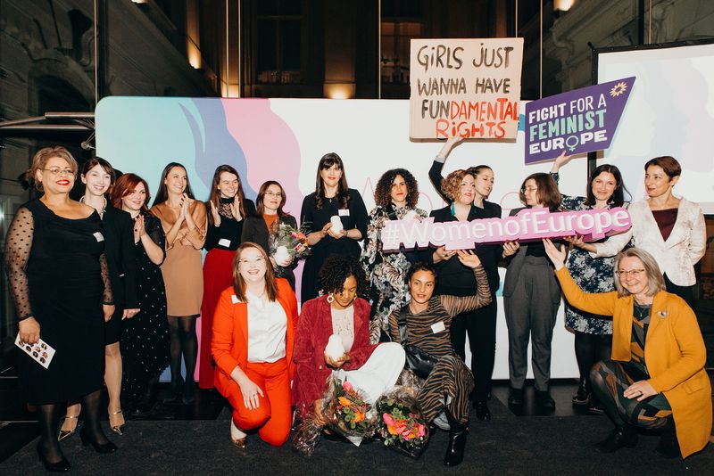 Premiul ”Femeia la putere” a fost acordat Laura Codruței Kovesi pentru performanțele sale în cadrul Uniunii Europene