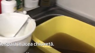 Dezastru fără margini la T&acirc;rgul de Crăciun din Constanţa. Zeci de preparate gătite pe trotuar