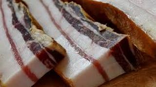 Ignat. C&acirc;nd se taie porcul de Crăciun conform tradiției