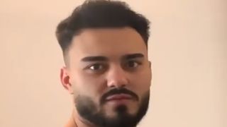 Jador de la &bdquo;Puterea Dragostei&rdquo; așa cum nu l-ați mai văzut niciodată. Concurentul face mămăligă