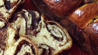 Cozonac. Cum prepari cel mai pufos cozonac. Ingredientul secret pentru un aluat perfect