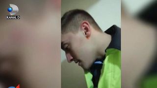 Doi poliţişti au fost bătuți &icirc;n misiune, &icirc;n Capitală