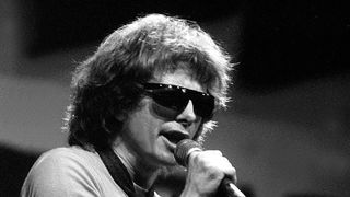 Doliu &icirc;n lumea muzicală: A murit de insuficienţă multiplă de organe