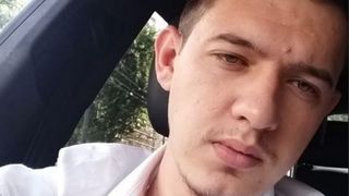 Ce mașină scumpă conduce fratele Biancă de la Puterea Dragostei! Imagini inedite cu t&acirc;nărul Cristian 