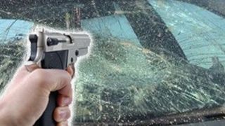 VIDEO | Ce se știe despre t&acirc;nărul &icirc;mpușcat &icirc;n cap de polițiști